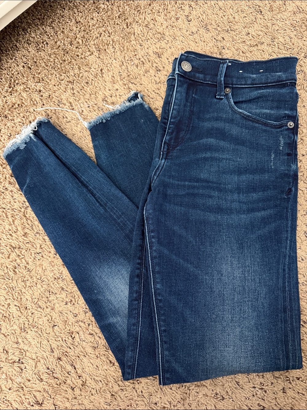 Dark Blue Women’s mid Rise Skinny Jeans stretch+ size 6R express ankle legging